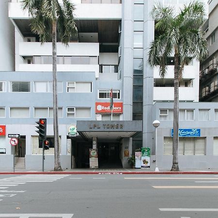 Reddoorz Premium Near Greenbelt Makati - Vaccinated Staff Makati City Exteriör bild