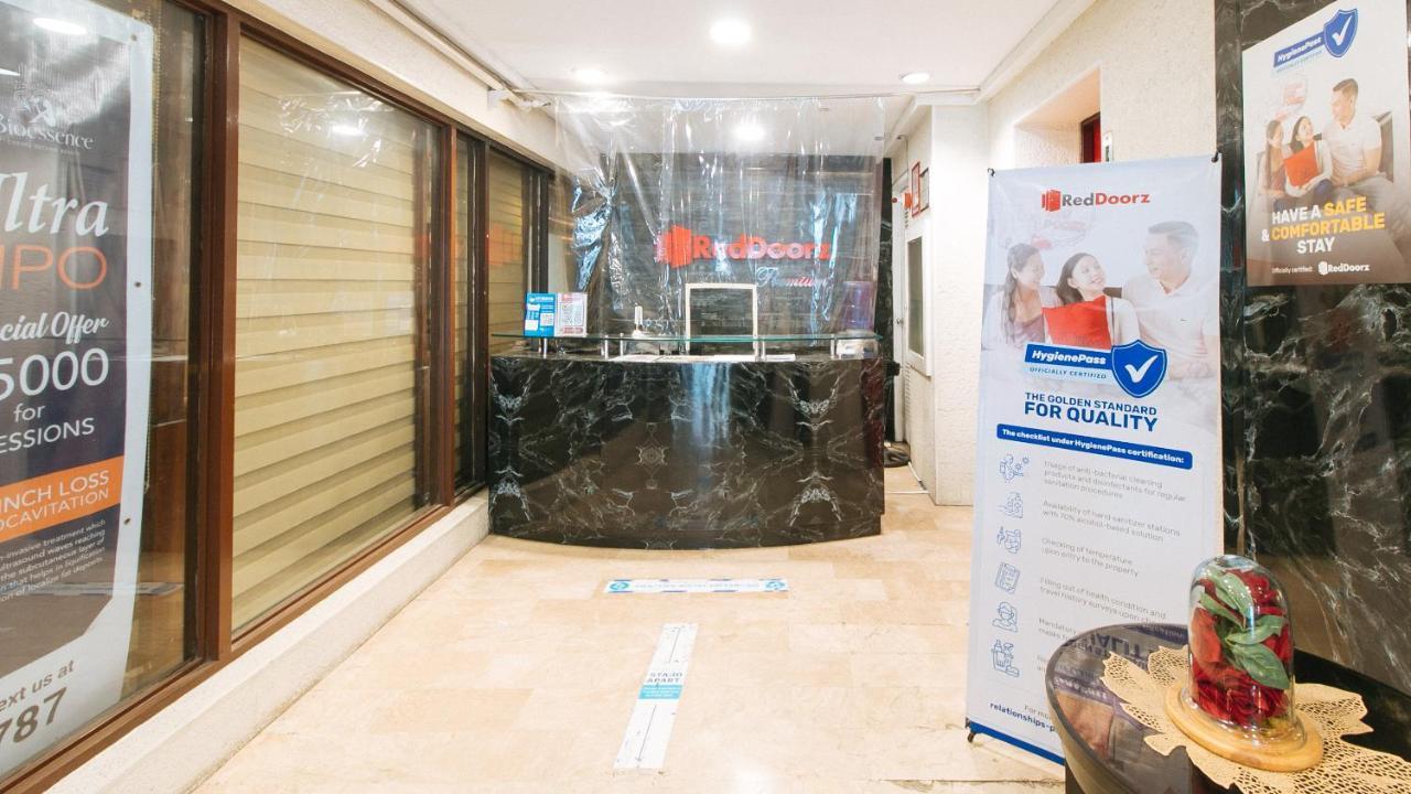 Reddoorz Premium Near Greenbelt Makati - Vaccinated Staff Makati City Exteriör bild