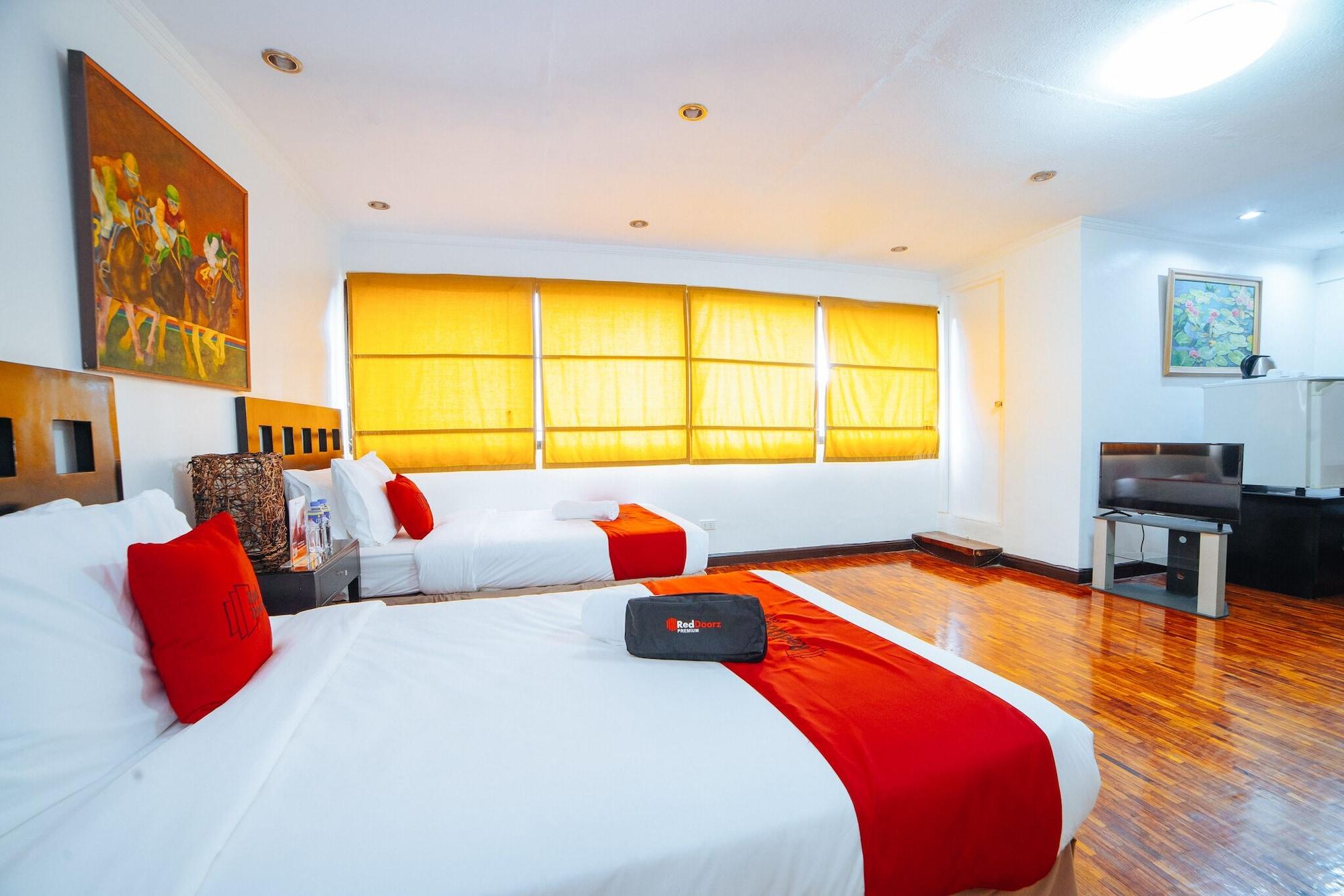 Reddoorz Premium Near Greenbelt Makati - Vaccinated Staff Makati City Exteriör bild
