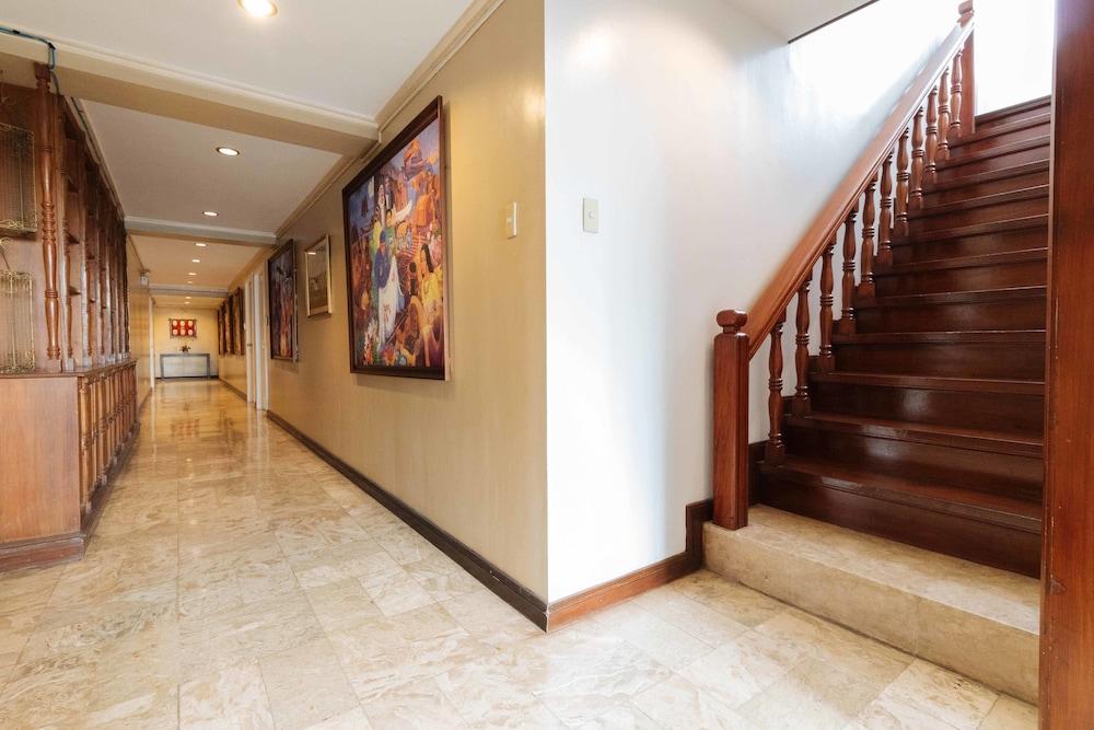 Reddoorz Premium Near Greenbelt Makati - Vaccinated Staff Makati City Exteriör bild