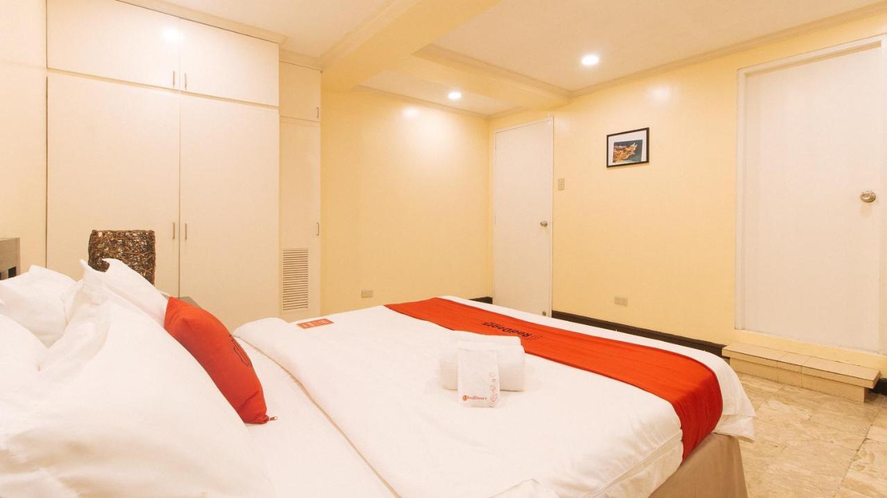 Reddoorz Premium Near Greenbelt Makati - Vaccinated Staff Makati City Exteriör bild